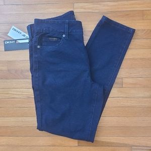 DKNY Jeans
